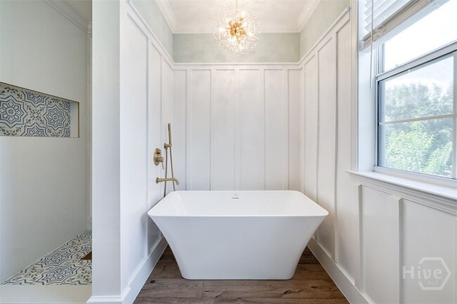 Photo - 8 Bushwood Dr