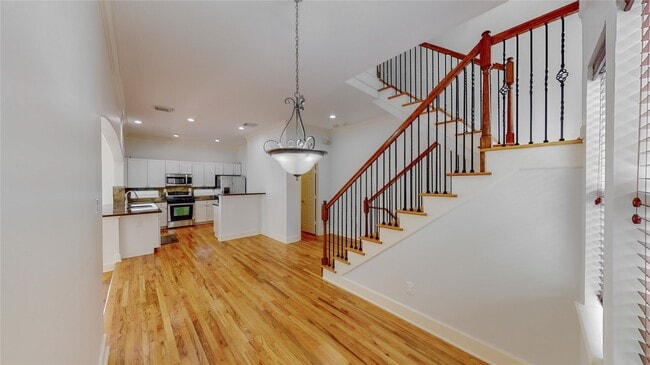 Photo - 5843 Petty St Unidad C