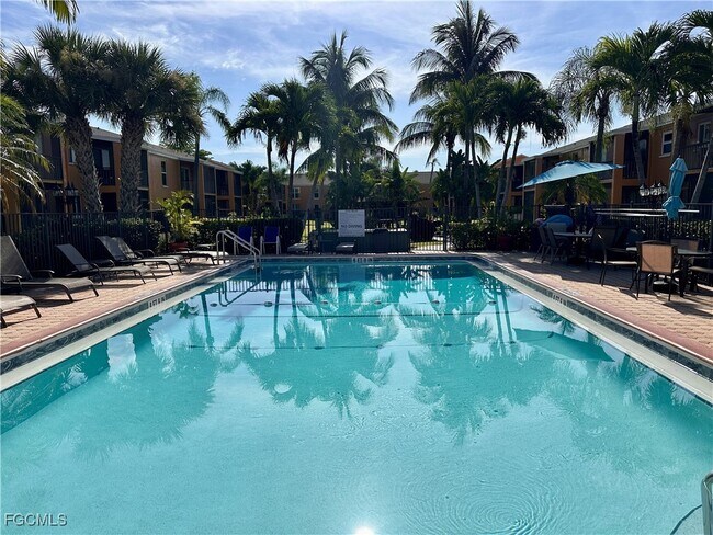 Photo - 12650 Kenwood Ln Unit A