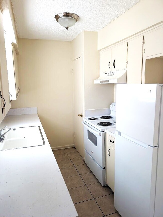 Photo - 101 N 3rd St Unit 1