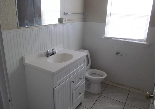 Photo - 1315 Sheldon St