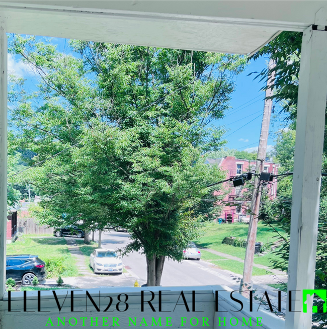 Photo - 2165 Selim Ave