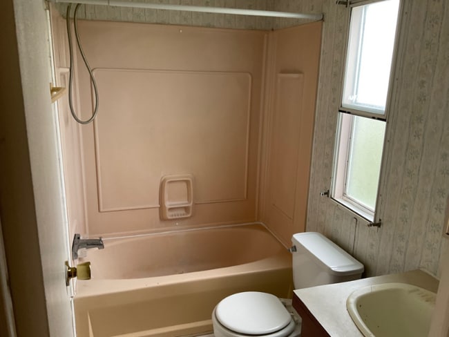 Photo - 205 Lorena Meadows Dr