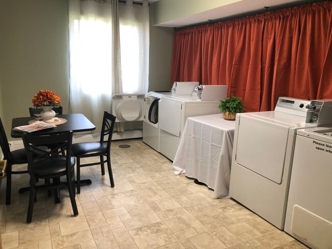Suncrest Apartments