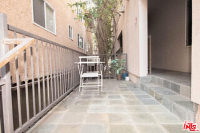Photo - 4428 Fulton Ave Unit 103
