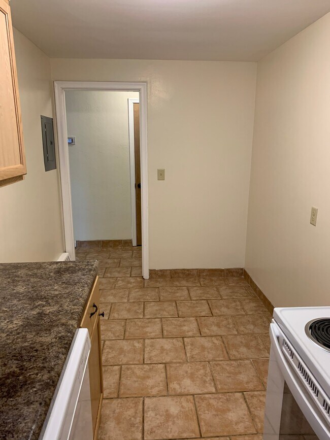 Photo - 859 St Paul Ave Unit 9