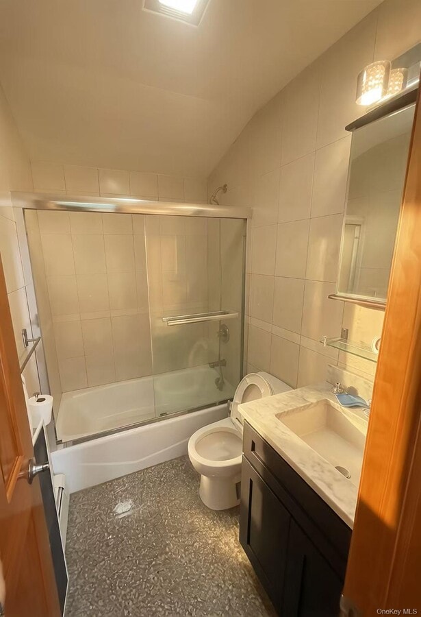 Photo - 64-67 229th St