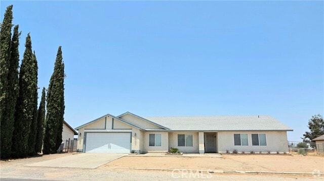 Building Photo - 13568 Live Oak St Rental