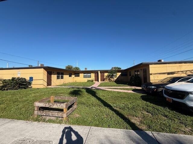 Photo - 2840 Avenue S A Ave