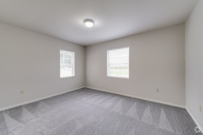 2 BR, 2 BA, 500 SF