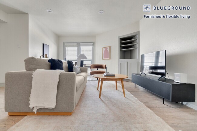 Photo - 201 E 4th St Unit FL2-ID339