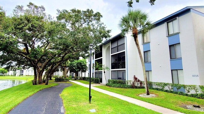 Photo - 1015 Green Pine Blvd Condo Unit B1