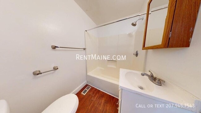 Photo - 62 State St Unit 1