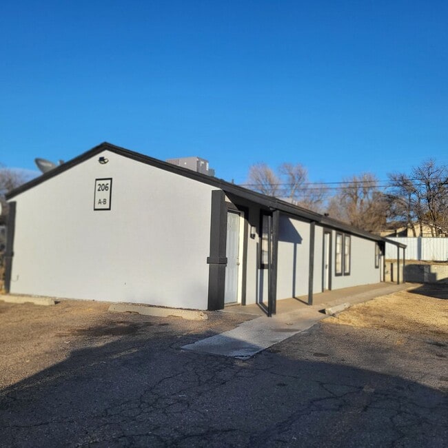 Building Photo - 206 N Mississippi St Unit 206 N Mississippi #A