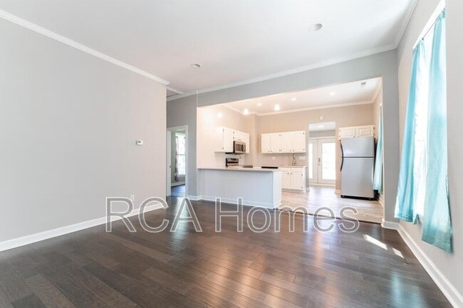 Photo - 1326 E Naomi St