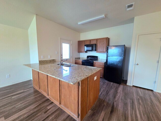 Photo - AVAILABLE SOON! (SECTION 8 ACCEPTED)