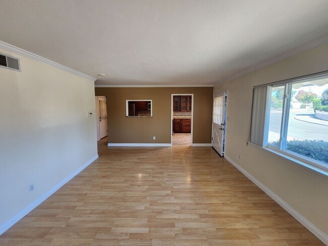 Photo - 3 Bed House in Clairemont with Canyon Views