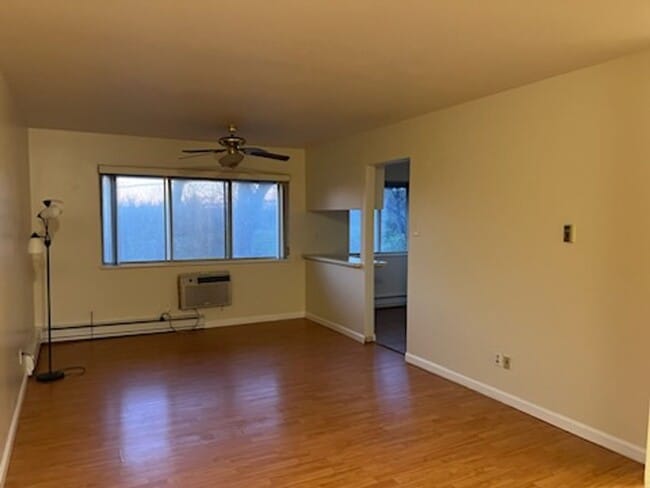 Photo - 1 Bed / 1 Bath – Updated 2nd Floor Apartment | Water, Sewer & Trash Included Unit G
