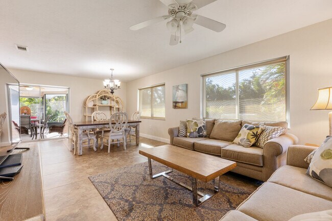 427 Bellini Cir Unidad SI FL1-ID1590857P