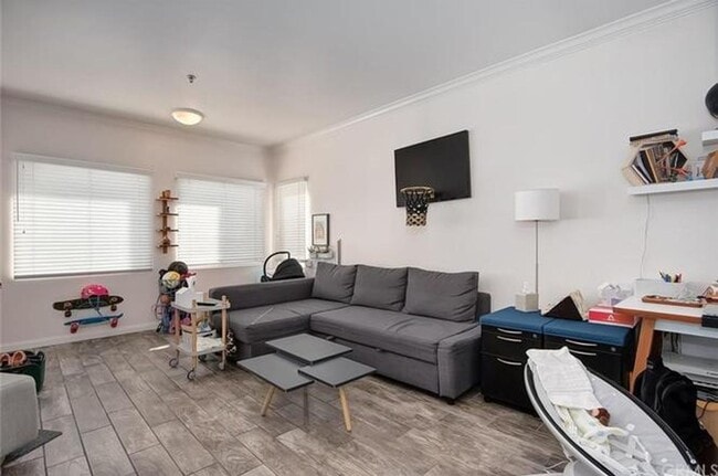 Photo - 1605 E Seal Way Unit 1605 Seal Way