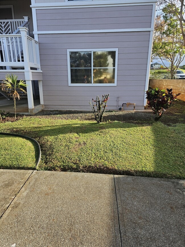 Building Photo - 95-1045-1045 Kaapeha St