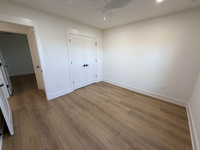 Photo - 117 Bates Lane Trail