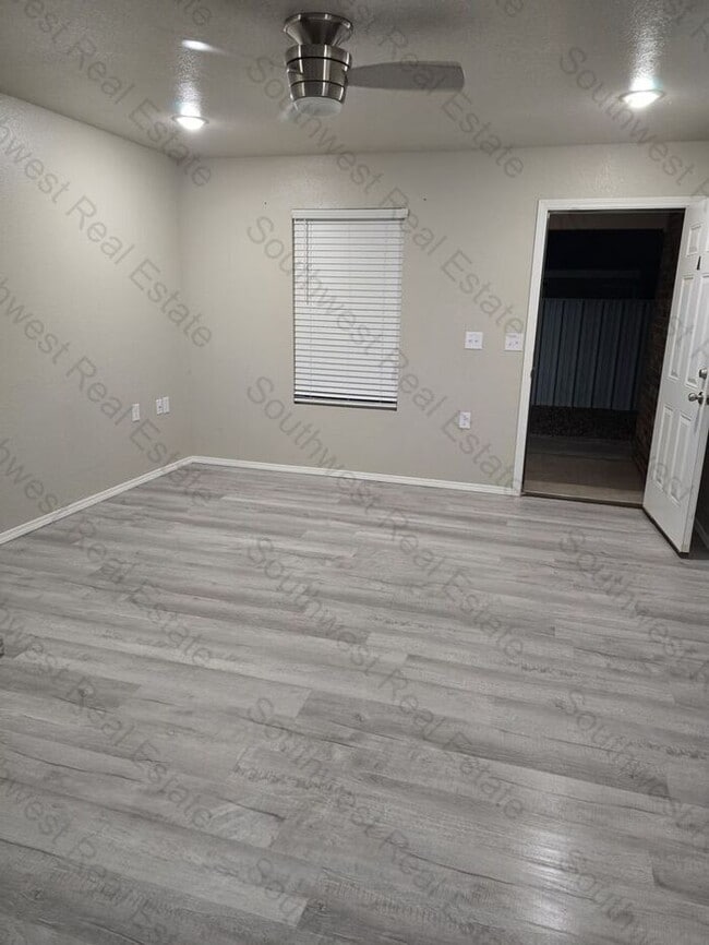 Photo - Modern 2 Bed 2 Bath apartment