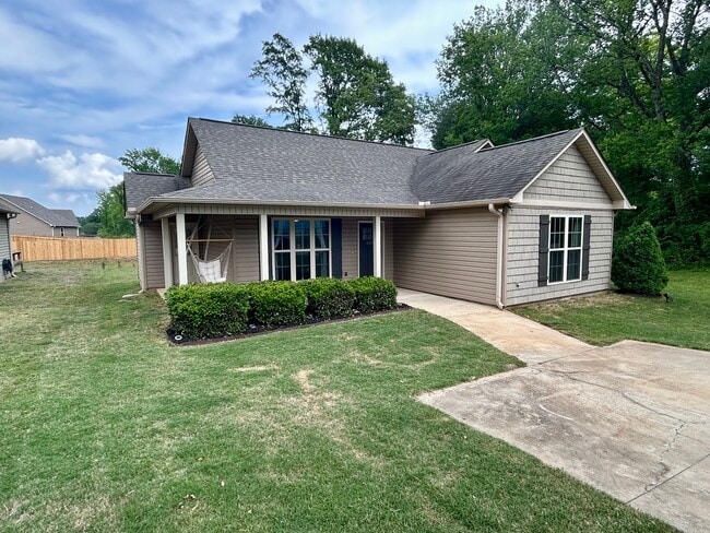 Photo - 200 Mabry St