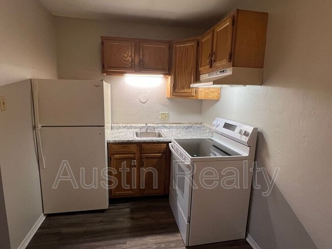 Photo - 3706 Greenwood Blvd Unit 18