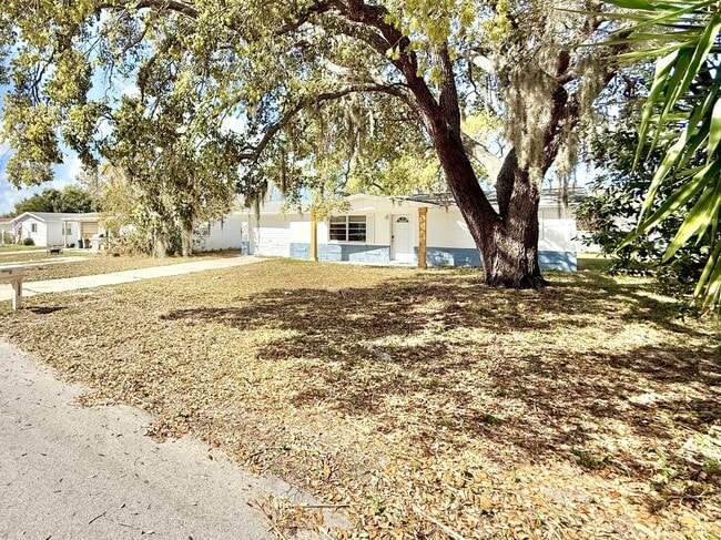 Photo - 12909 Kings Manor Ave