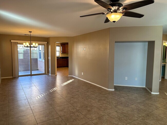 Photo - Beautiful 3 bedroom plus den, 2.5 bath hom...