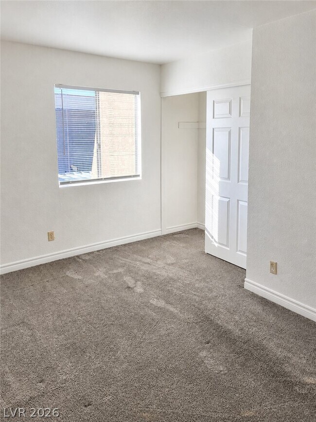 5163 Indian River Dr Unit 204