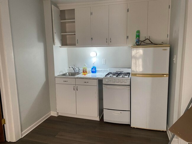 Photo - 1328 Sinclair St