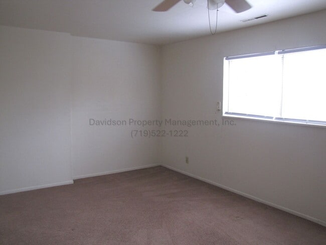 Photo - 670 Van Buren St Unit #4