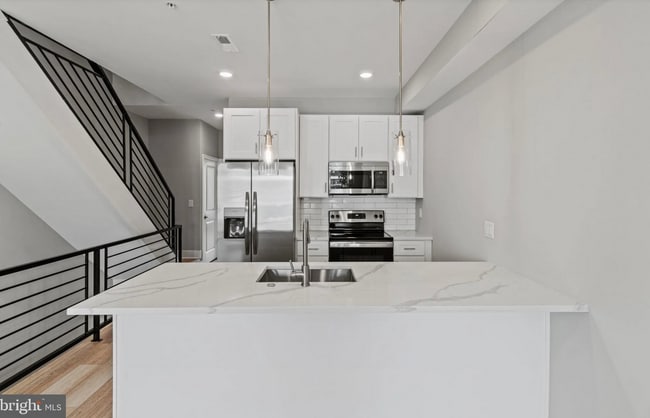 Photo - 2114 N 8th St Unit 2