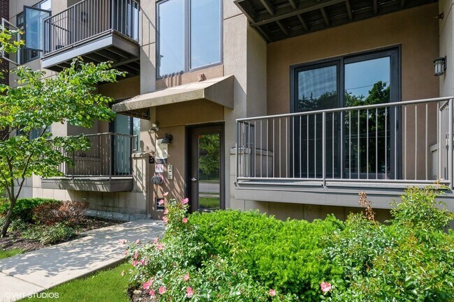 Photo - 500 N Northwest Hwy