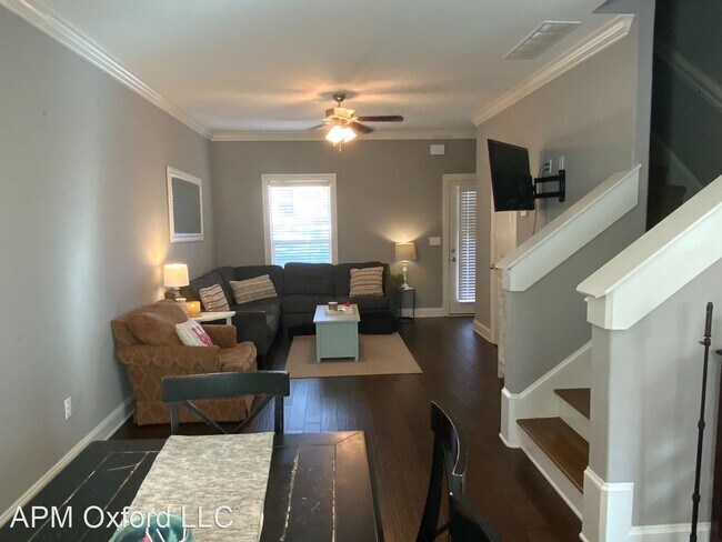 Photo - 4 br, 4 bath House - 316 Paul T. Circle