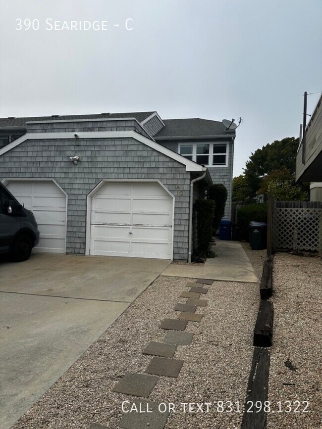 Building Photo - 390 Searidge-C Unit C Rental