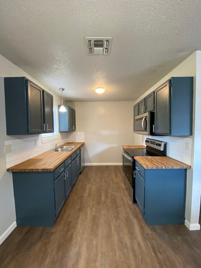 Trendy butcher block countertops - 4327 Stayman Dr