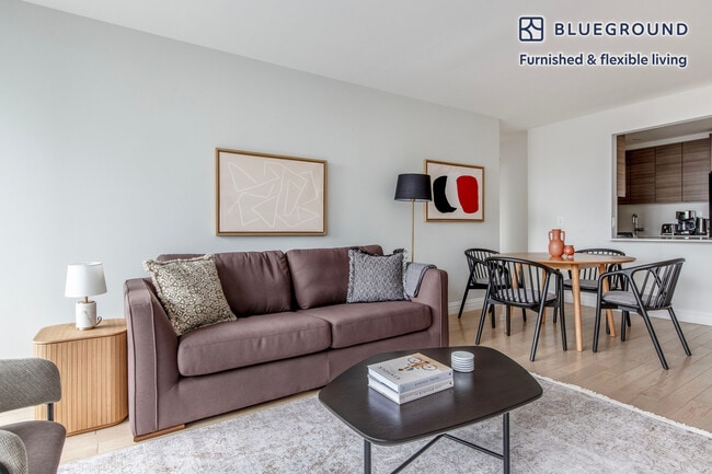 Photo - 235 W 48th St Unit SI FL40-ID1400
