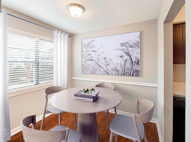 Photo - Northshore Flats Apartments