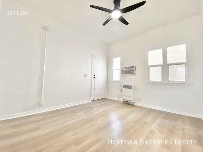 Photo - 416 S Burlington Ave Unit 1/2