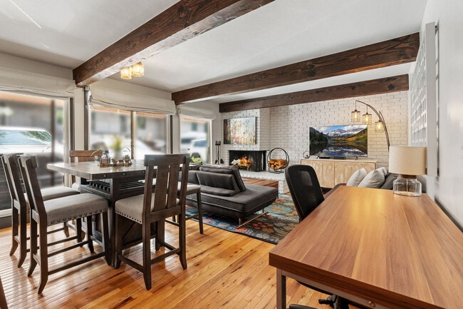 Photo - 1039 E Cooper Ave Unidad ID1339918P