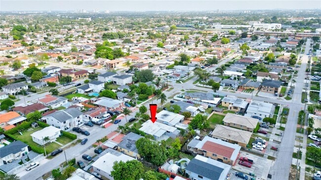 Building Photo - 3635 SW 88th Ct Rental