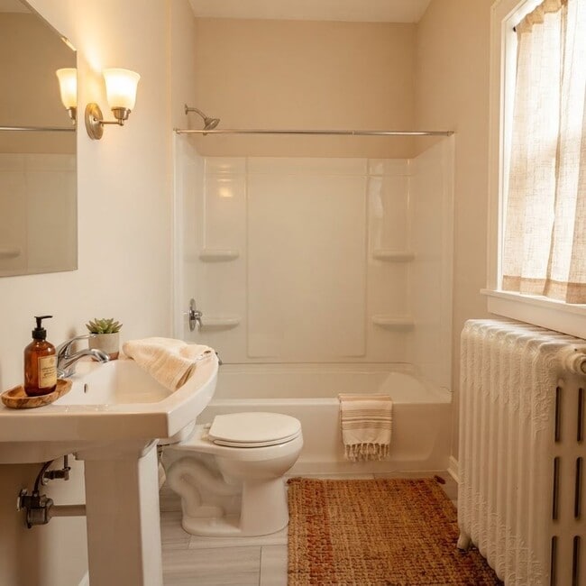 Photo - 275 W Sturgis St Unit 275 W Sturgis St