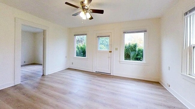 Photo - Charming Country Home in Silver Creek