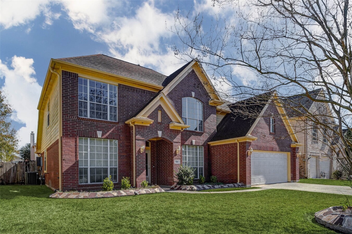 Photo - 155 Perfidia Dr