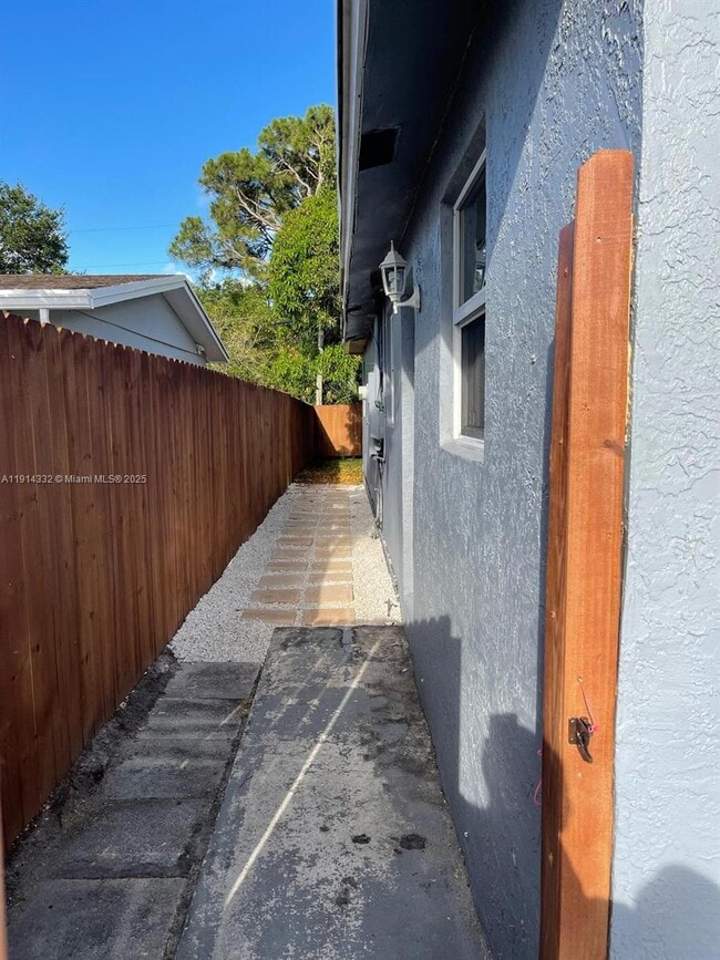 Photo - 428 NW 16th Ave