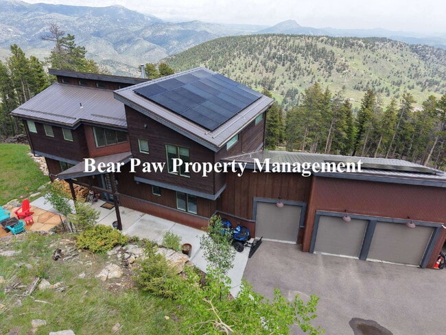"Spacious 5-Bed Retreat with 3.5 Baths on ... - "Spacious 5-Bed Retreat with 3.5 Baths on ... Apartment