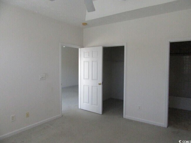 Photo - 601 Hillside Dr